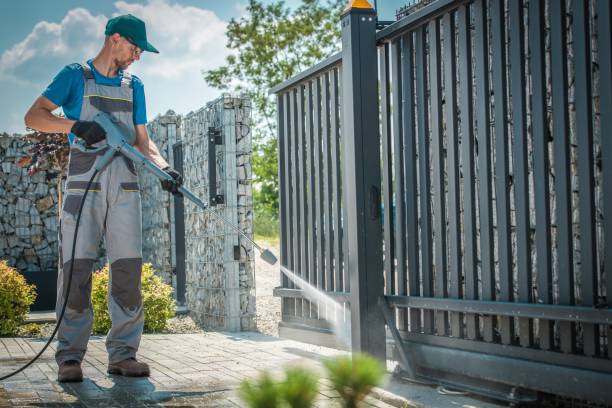 Best Pool Deck Cleaning in Hillsborough, NC